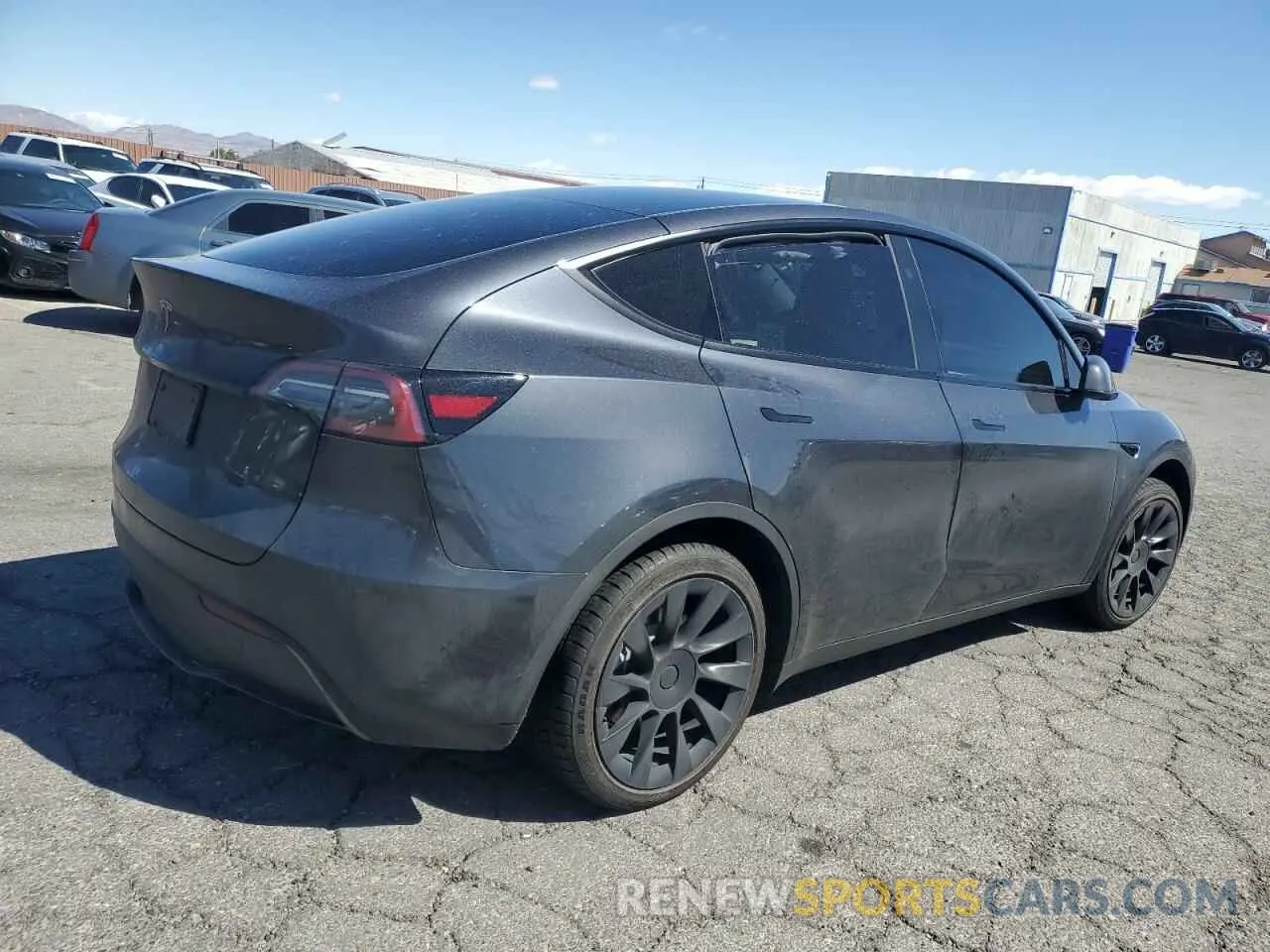 3 fotografías del automóvil dañado 7SAYGDED8RF023965 TESLA MODEL Y 2024