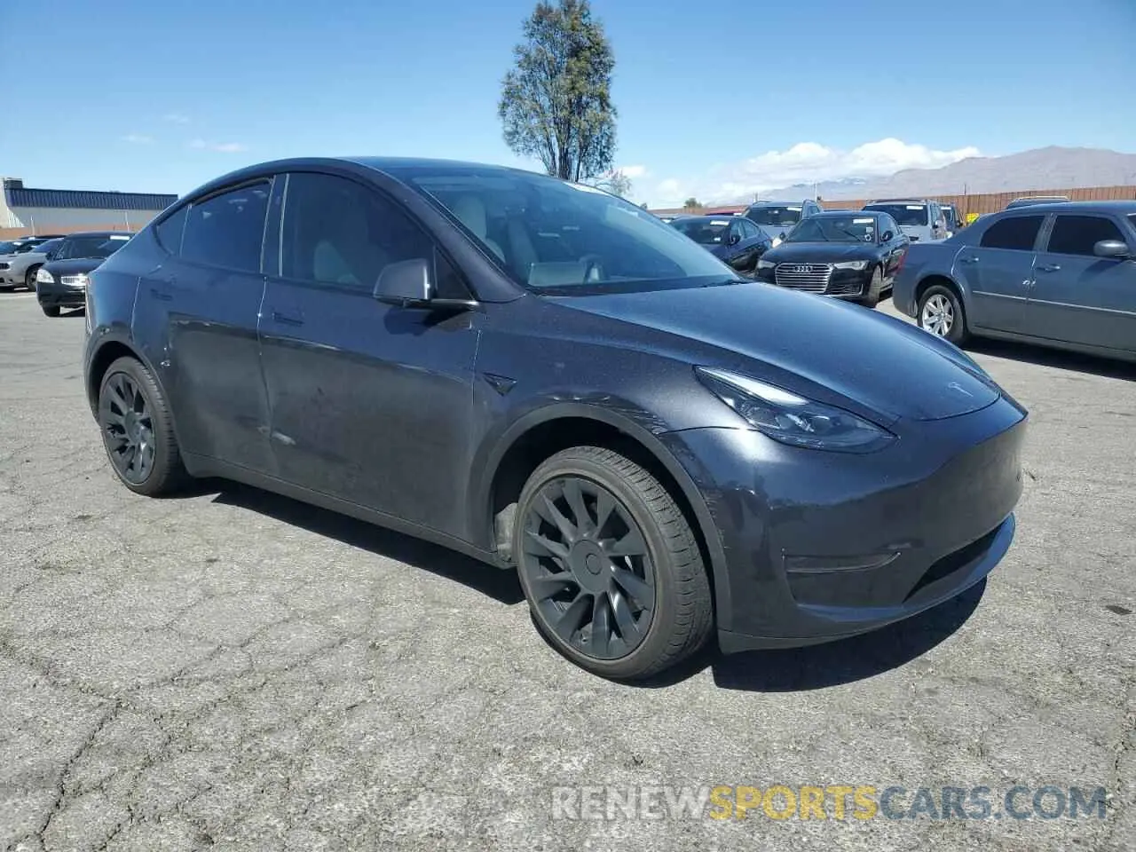 4 fotografías del automóvil dañado 7SAYGDED8RF023965 TESLA MODEL Y 2024