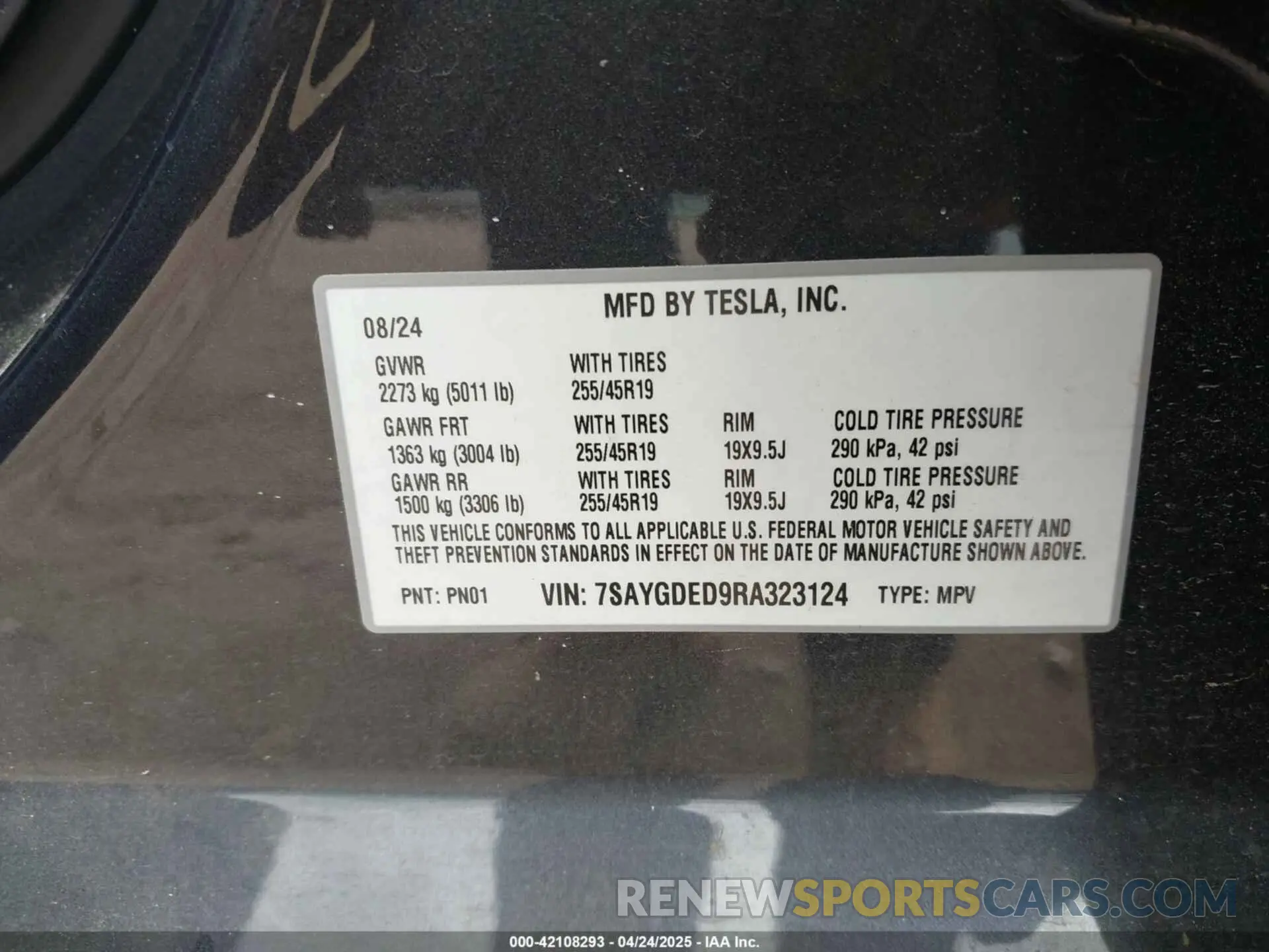 9 fotografías del automóvil dañado 7SAYGDED9RA323124 TESLA MODEL Y 2024