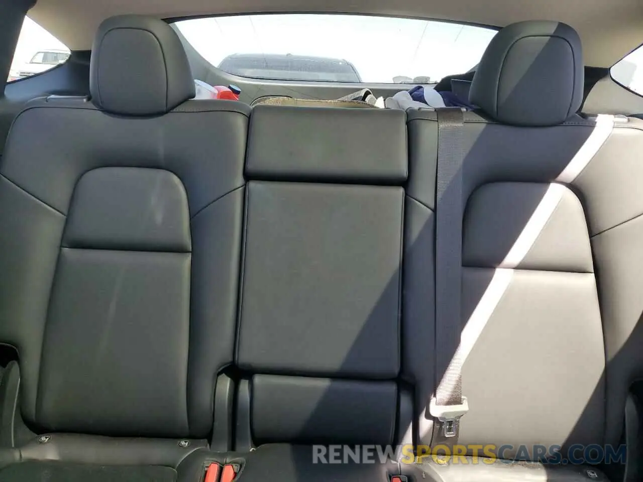 10 fotografías del automóvil dañado 7SAYGDED9RF091711 TESLA MODEL Y 2024