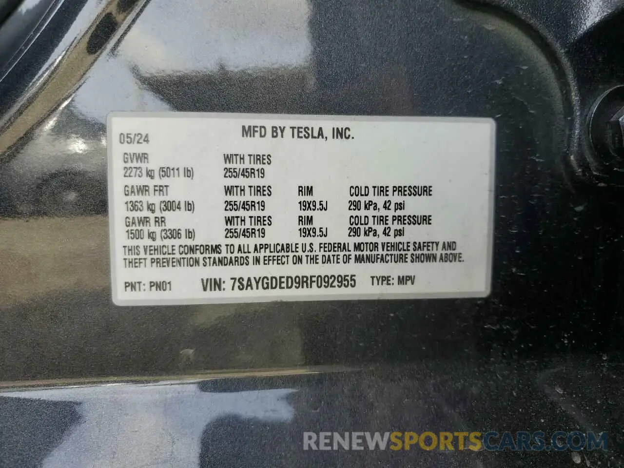 12 fotografías del automóvil dañado 7SAYGDED9RF092955 TESLA MODEL Y 2024