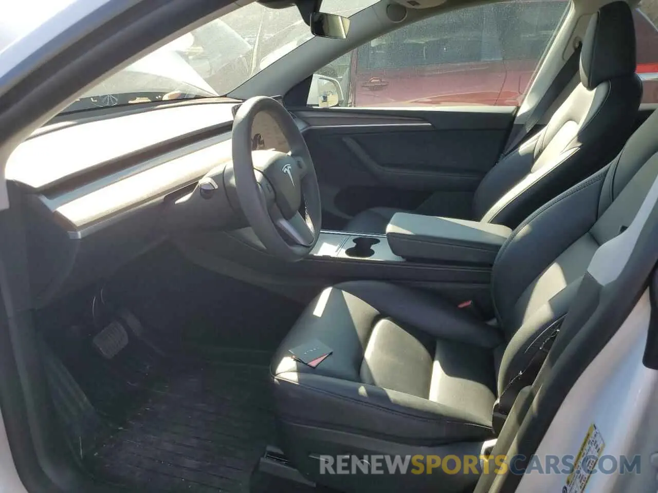 7 fotografías del automóvil dañado 7SAYGDED9RF094494 TESLA MODEL Y 2024