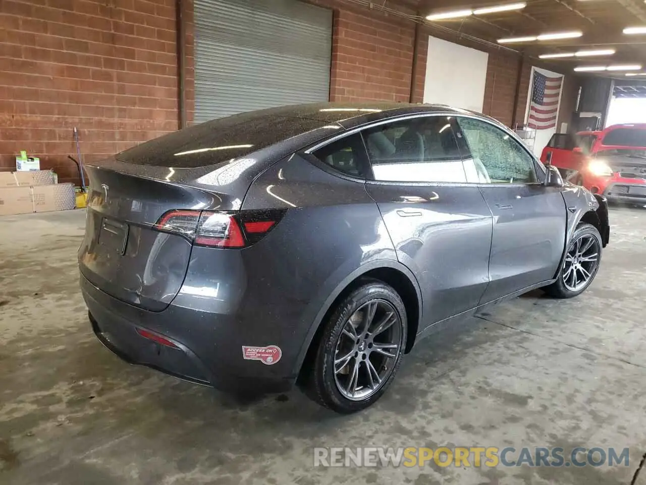 3 fotografías del automóvil dañado 7SAYGDED9RF129535 TESLA MODEL Y 2024