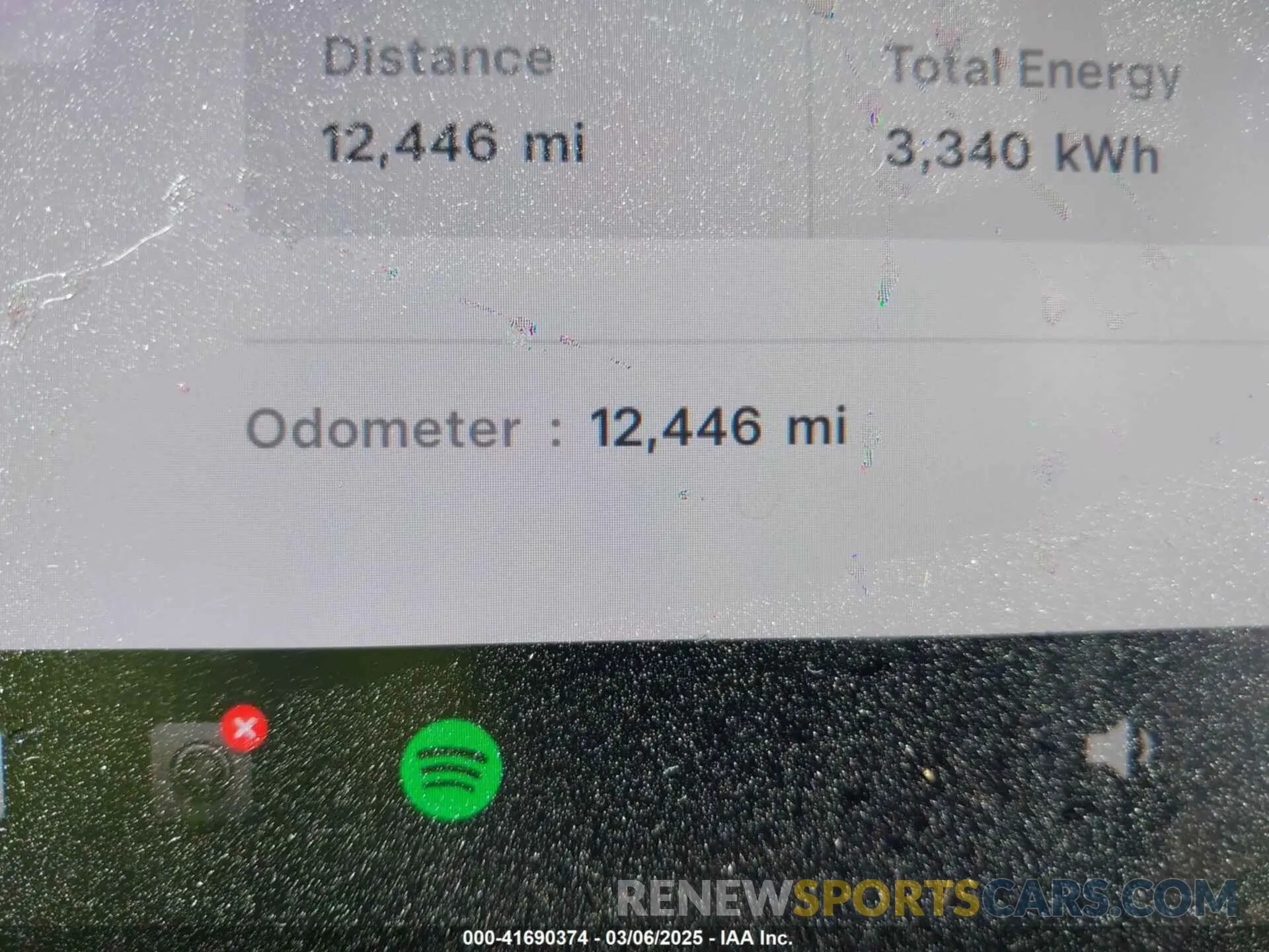 16 fotografías del automóvil dañado 7SAYGDEDXRA300743 TESLA MODEL Y 2024