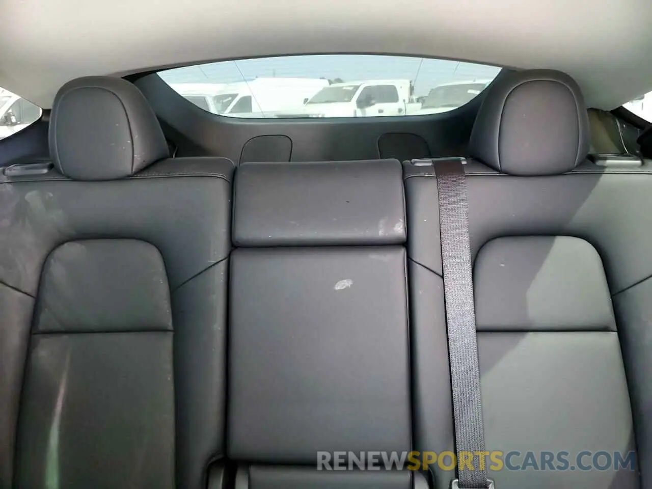 10 fotografías del automóvil dañado 7SAYGDEDXRA327652 TESLA MODEL Y 2024