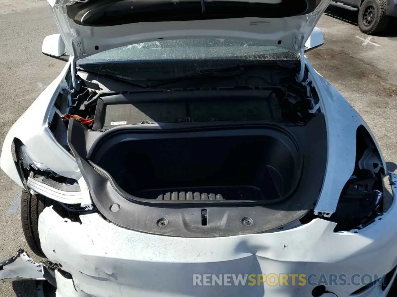11 fotografías del automóvil dañado 7SAYGDEDXRF092091 TESLA MODEL Y 2024