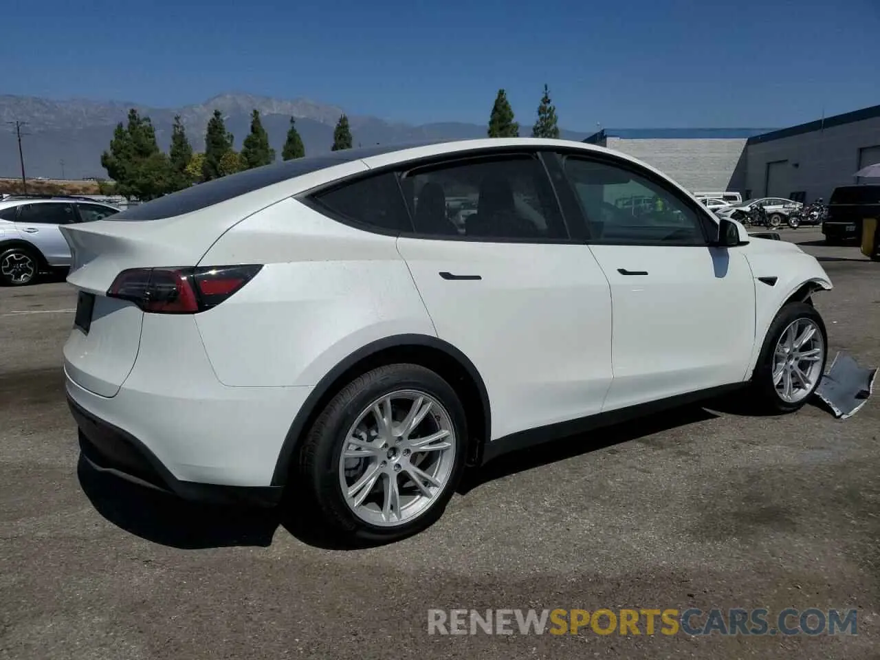 3 fotografías del automóvil dañado 7SAYGDEDXRF092091 TESLA MODEL Y 2024