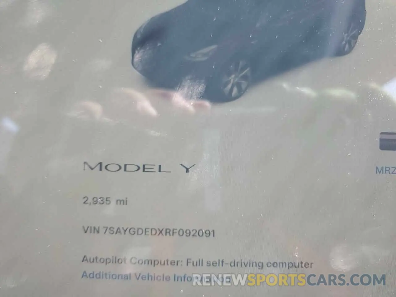 9 fotografías del automóvil dañado 7SAYGDEDXRF092091 TESLA MODEL Y 2024