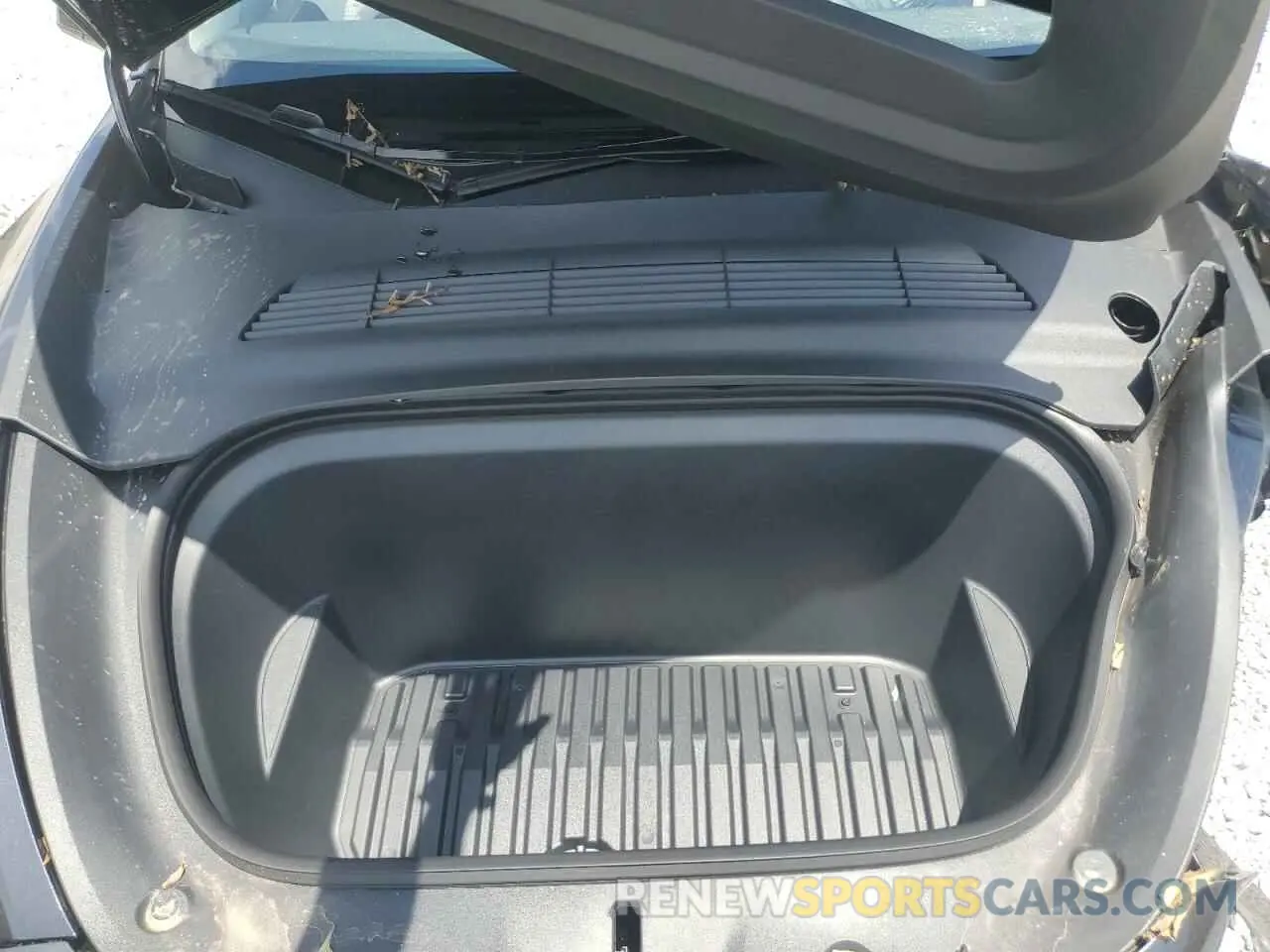 12 fotografías del automóvil dañado 7SAYGDEDXRF102831 TESLA MODEL Y 2024