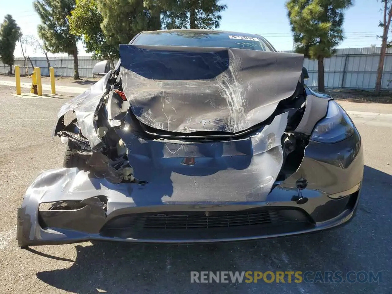 5 fotografías del automóvil dañado 7SAYGDEDXRF112890 TESLA MODEL Y 2024