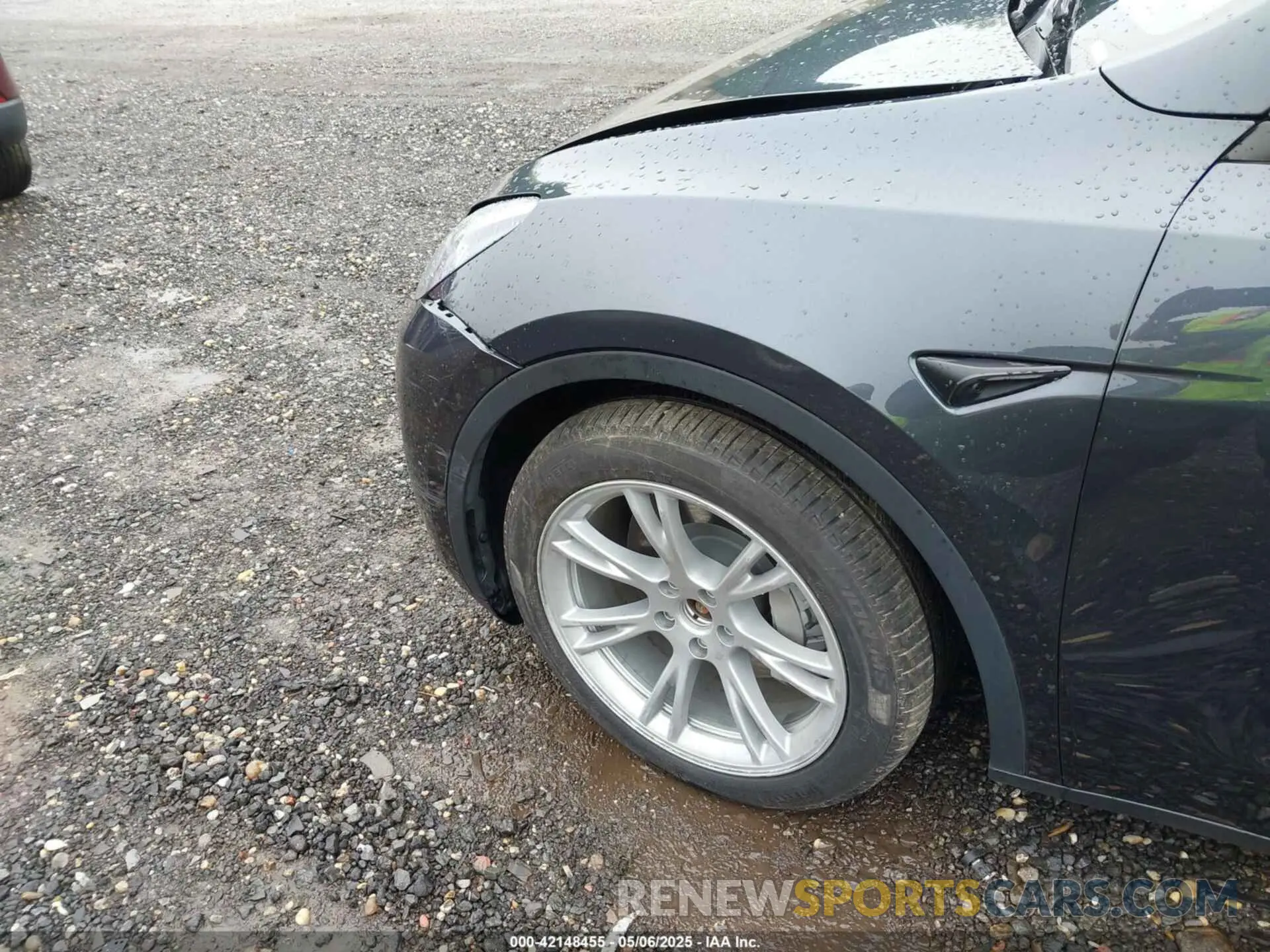 20 fotografías del automóvil dañado 7SAYGDEE0RA229691 TESLA MODEL Y 2024