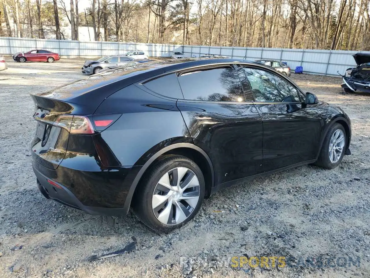 3 fotografías del automóvil dañado 7SAYGDEE0RA246829 TESLA MODEL Y 2024