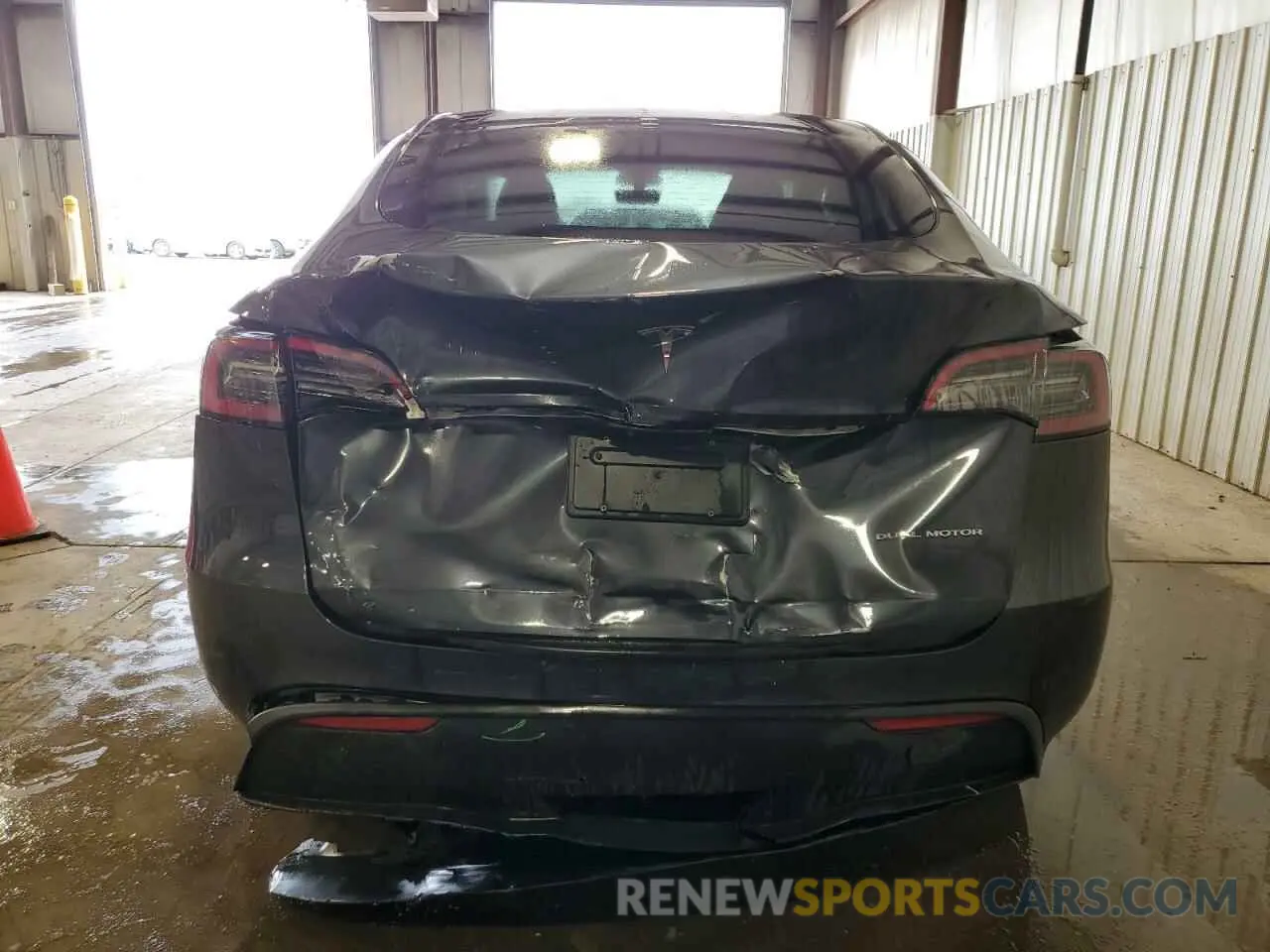 6 fotografías del automóvil dañado 7SAYGDEE0RA260598 TESLA MODEL Y 2024