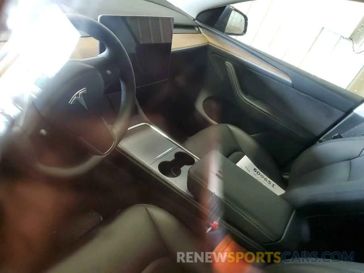 9 fotografías del automóvil dañado 7SAYGDEE0RA260598 TESLA MODEL Y 2024