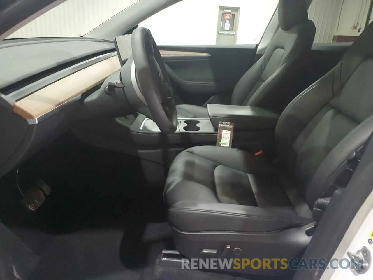 7 fotografías del automóvil dañado 7SAYGDEE0RA276512 TESLA MODEL Y 2024