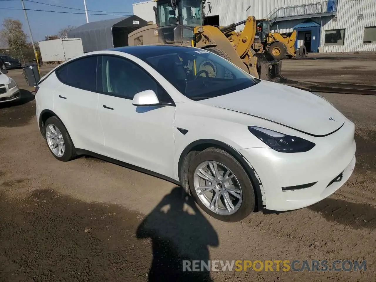 4 fotografías del automóvil dañado 7SAYGDEE0RF055642 TESLA MODEL Y 2024