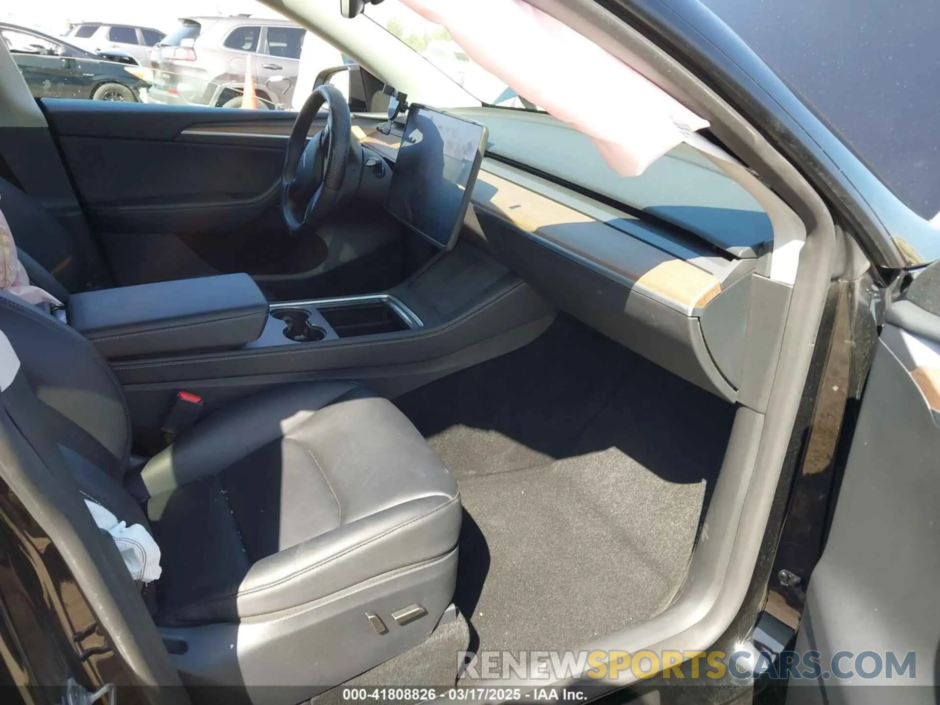 5 fotografías del automóvil dañado 7SAYGDEE0RF078242 TESLA MODEL Y 2024
