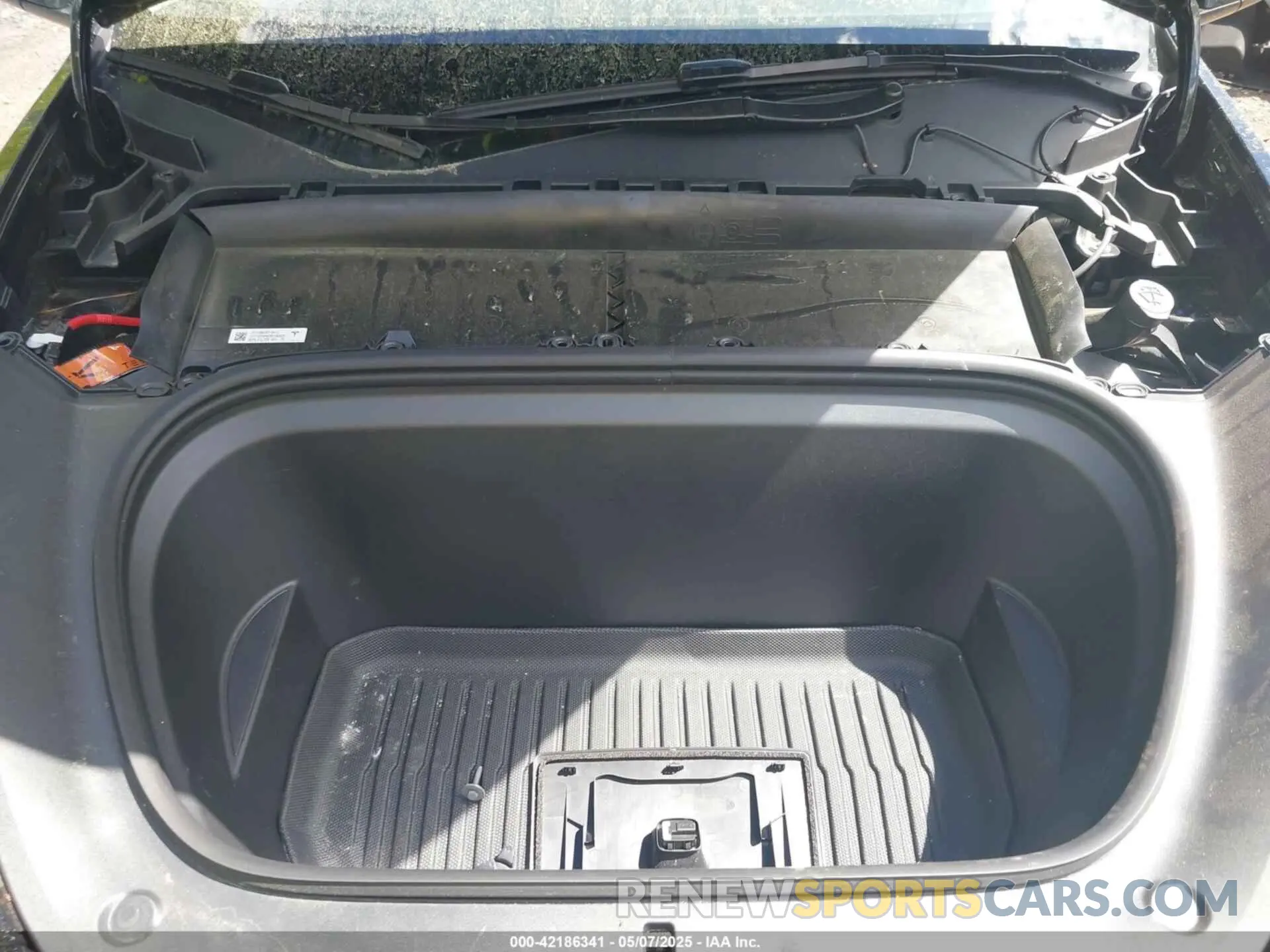 10 fotografías del automóvil dañado 7SAYGDEE0RF200291 TESLA MODEL Y 2024