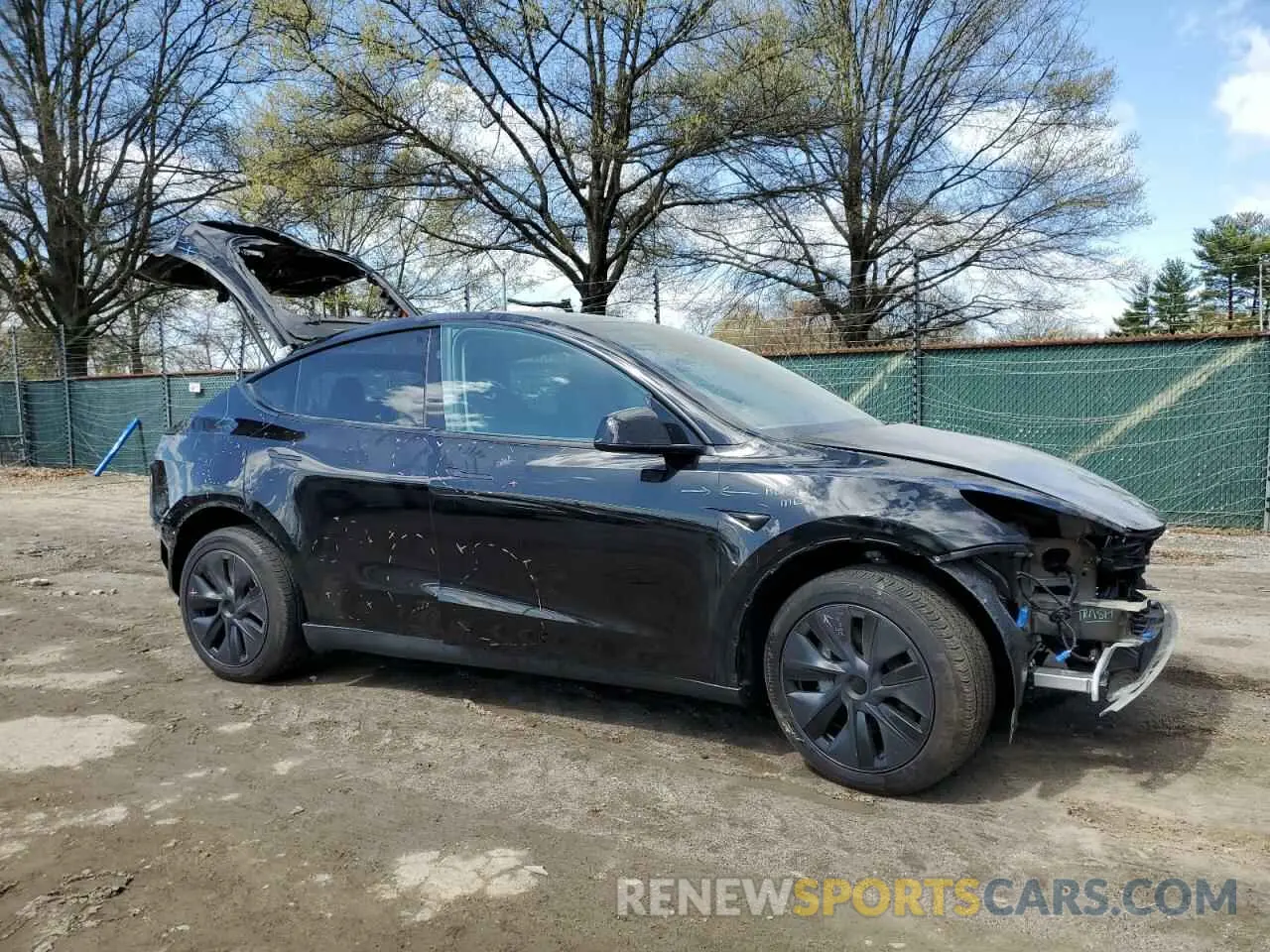 4 fotografías del automóvil dañado 7SAYGDEE0RF202381 TESLA MODEL Y 2024