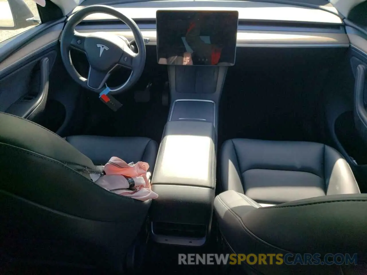 8 fotografías del automóvil dañado 7SAYGDEE1RA224449 TESLA MODEL Y 2024