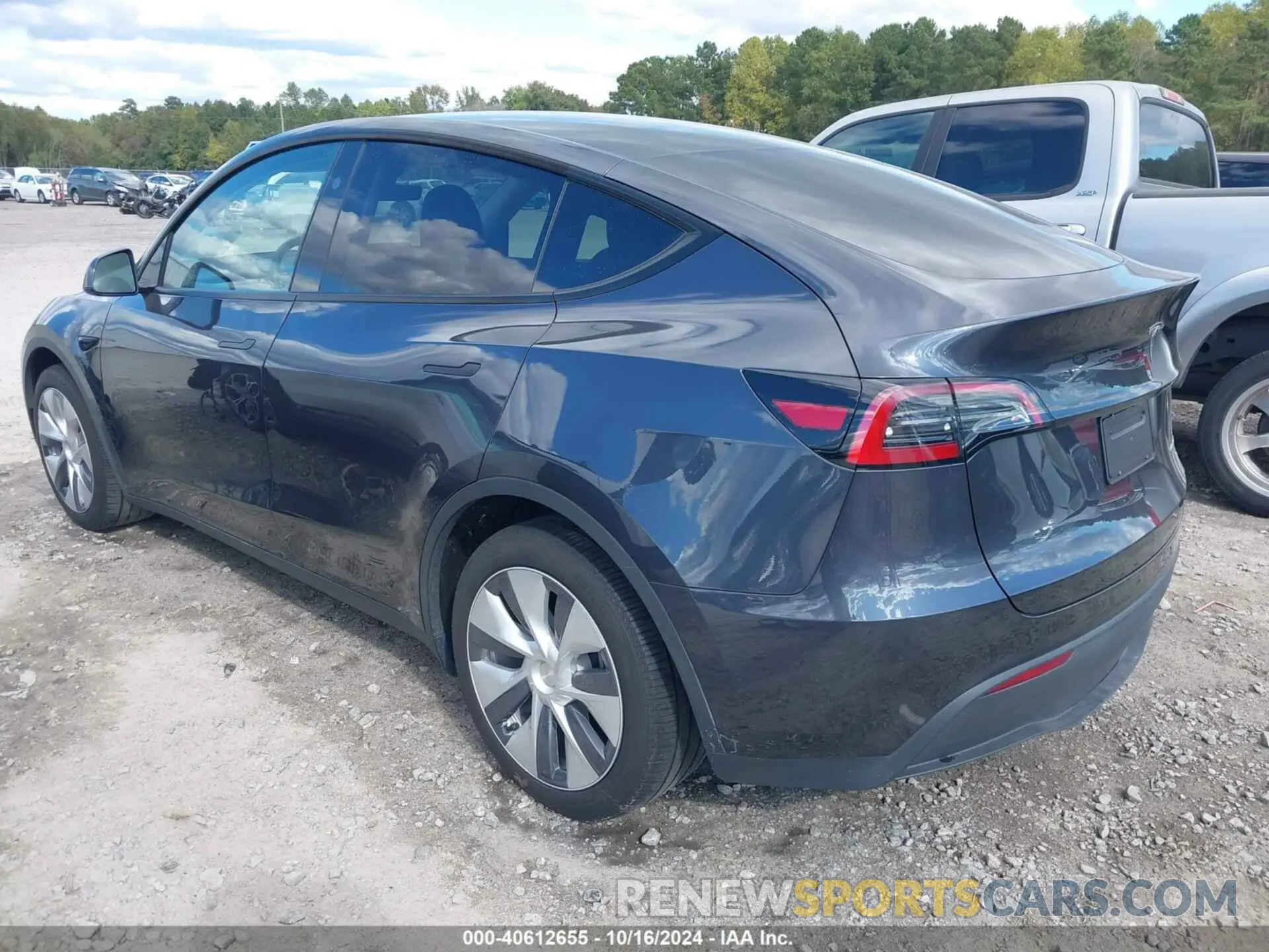 3 fotografías del automóvil dañado 7SAYGDEE1RA252350 TESLA MODEL Y 2024