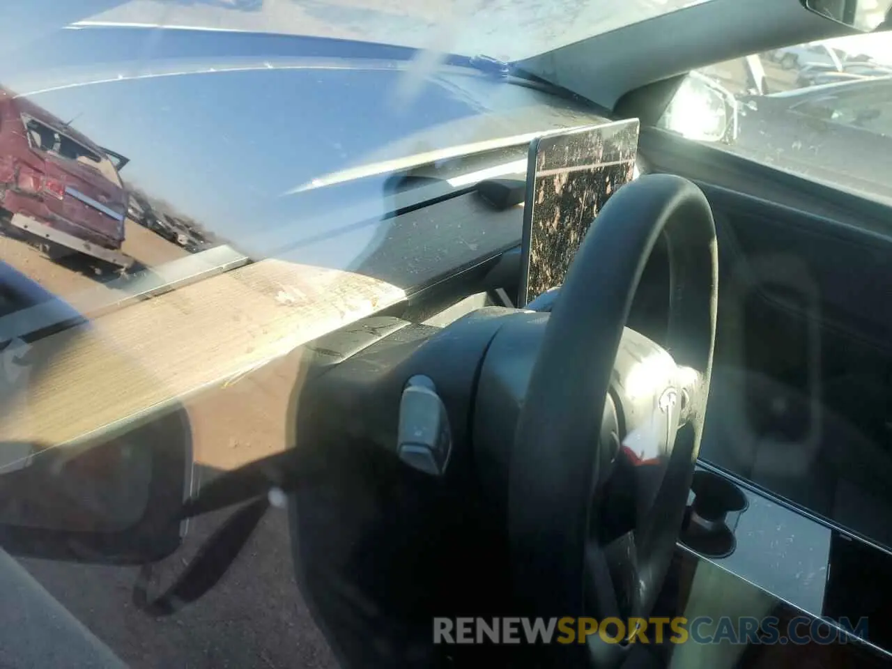 9 fotografías del automóvil dañado 7SAYGDEE1RA260769 TESLA MODEL Y 2024