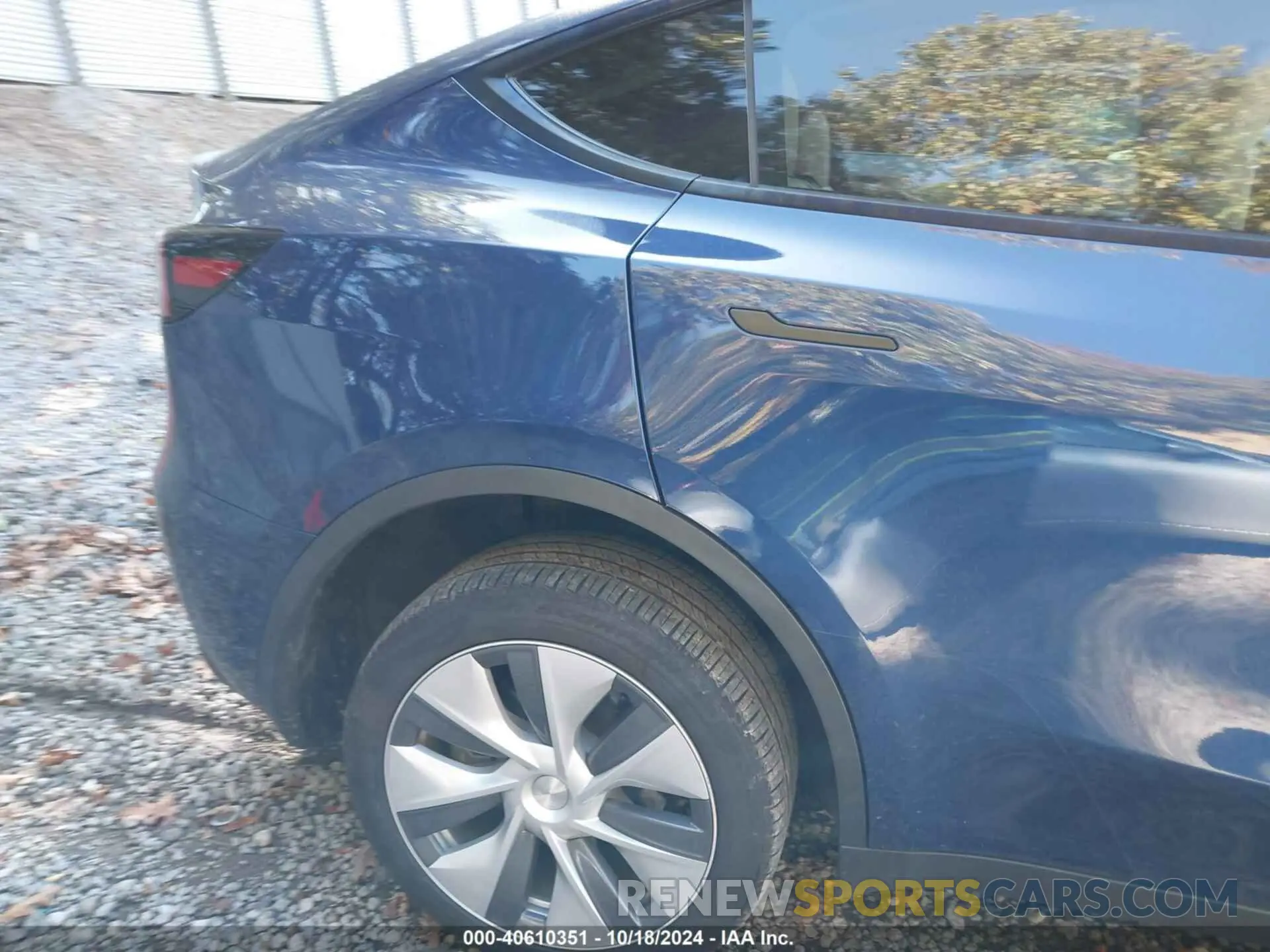 21 fotografías del automóvil dañado 7SAYGDEE1RA266328 TESLA MODEL Y 2024