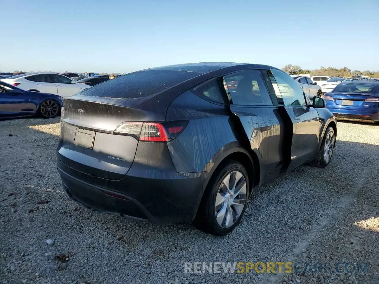 3 fotografías del automóvil dañado 7SAYGDEE1RA282917 TESLA MODEL Y 2024