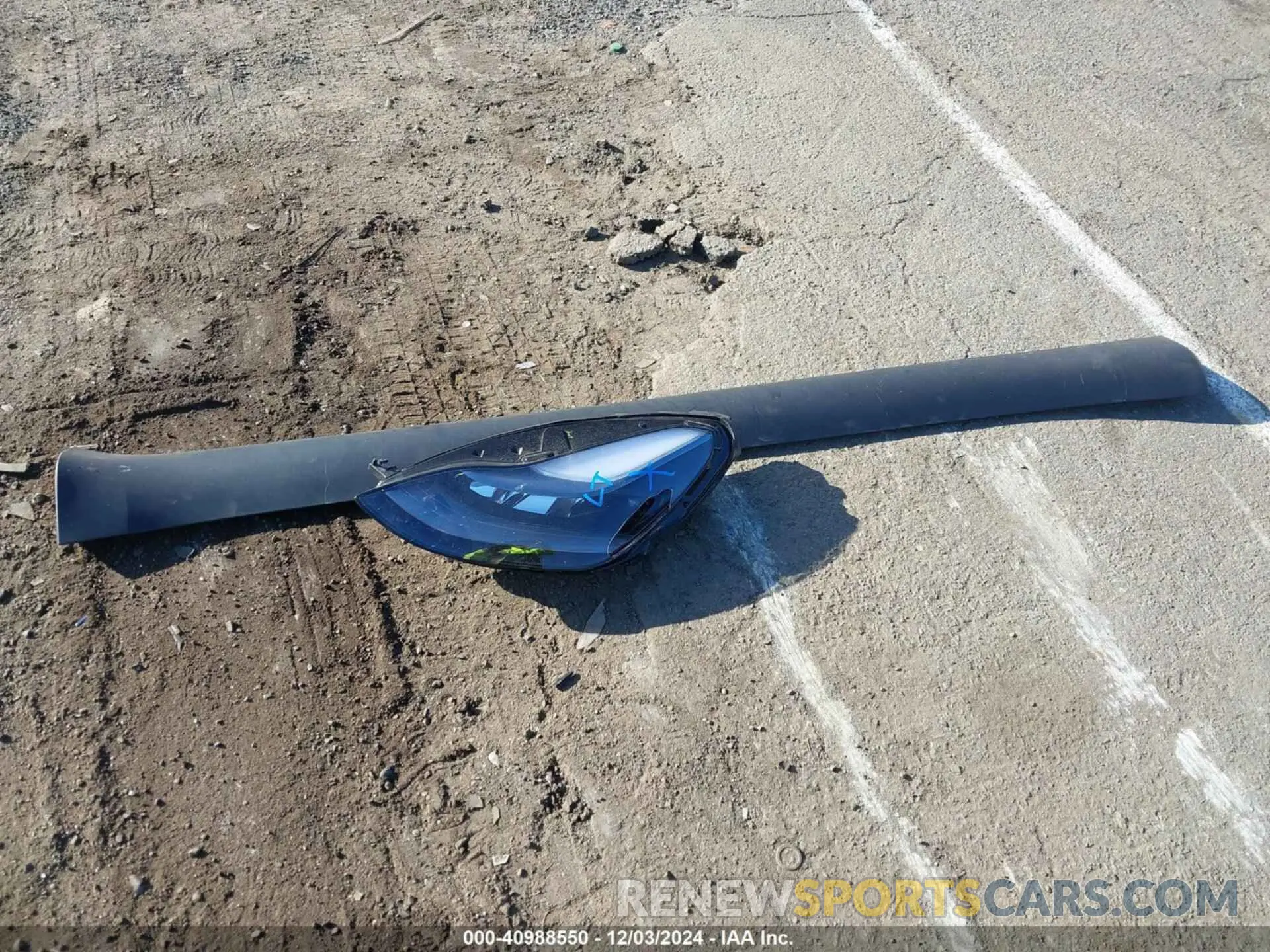 12 fotografías del automóvil dañado 7SAYGDEE1RA293948 TESLA MODEL Y 2024