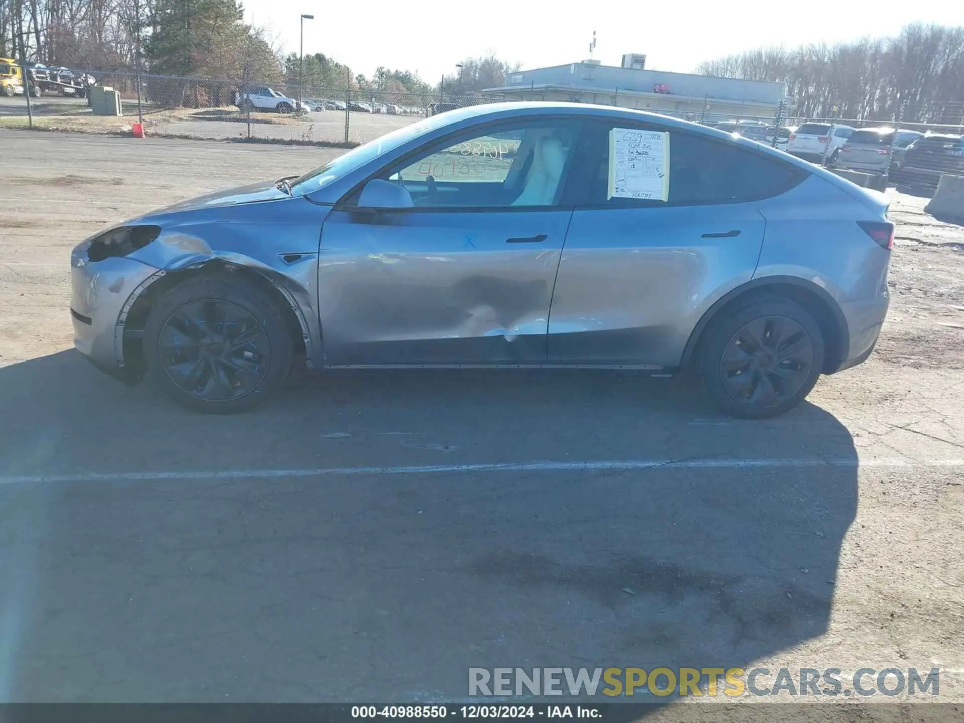 15 fotografías del automóvil dañado 7SAYGDEE1RA293948 TESLA MODEL Y 2024