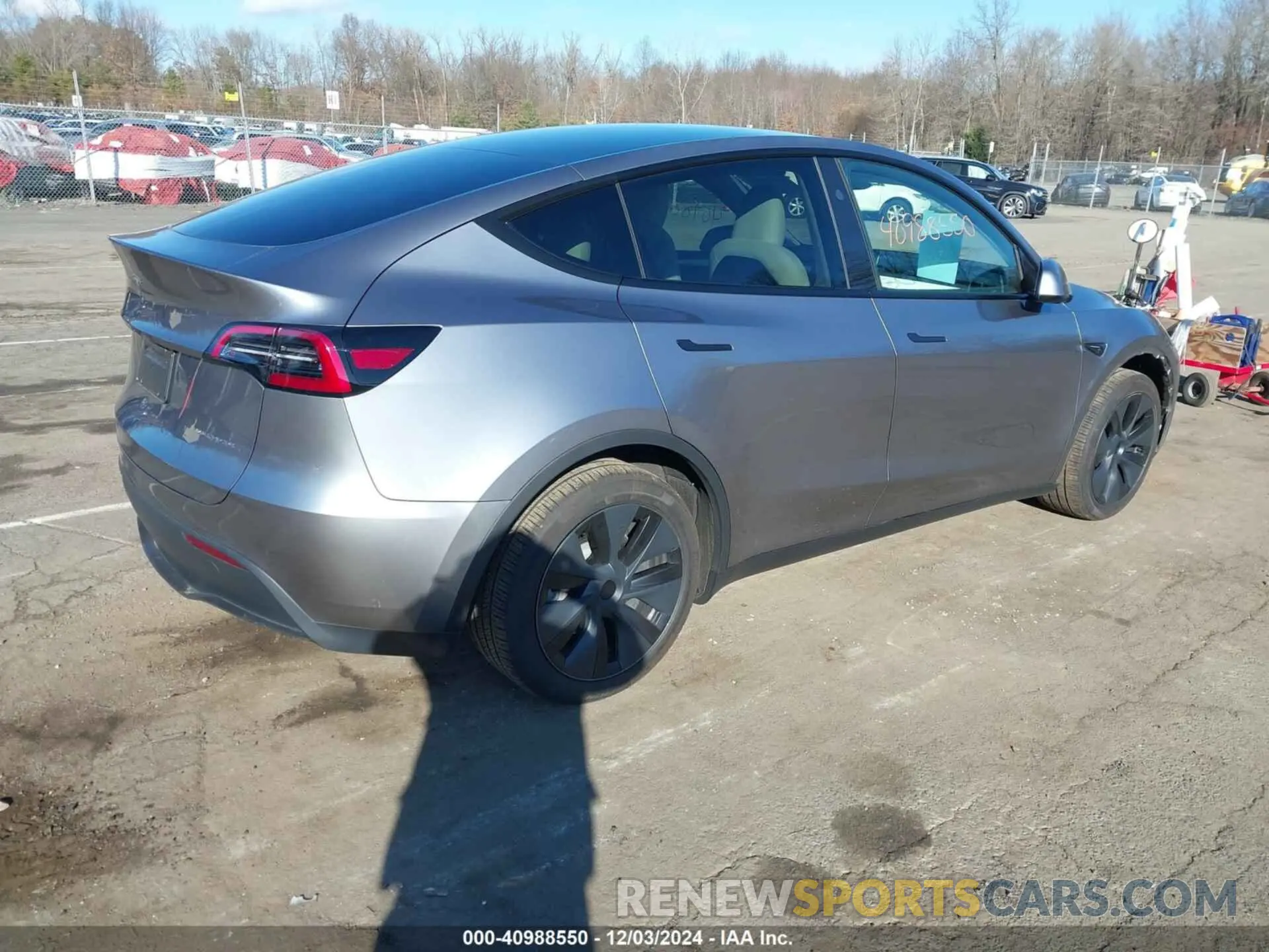 4 fotografías del automóvil dañado 7SAYGDEE1RA293948 TESLA MODEL Y 2024