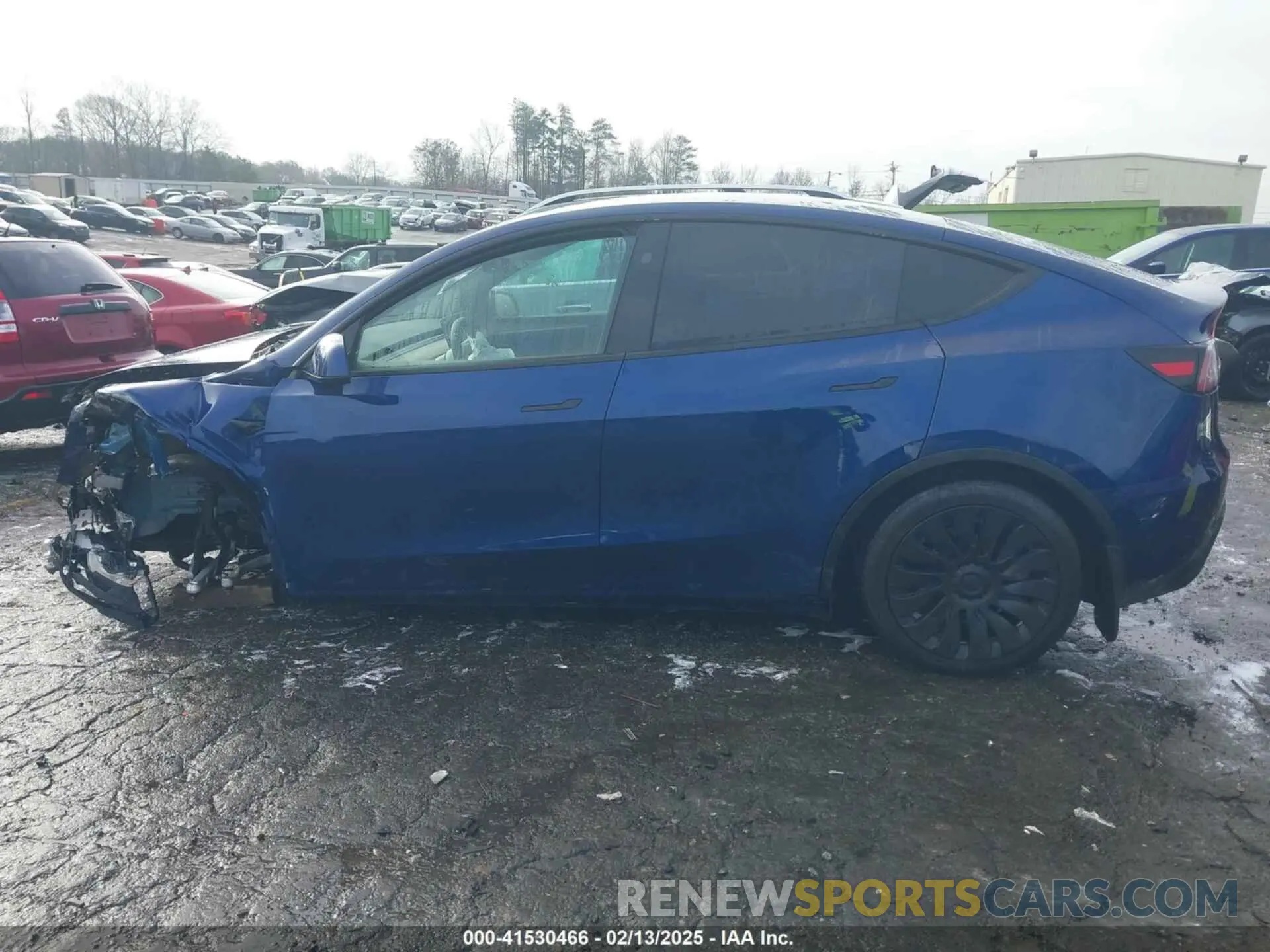 14 fotografías del automóvil dañado 7SAYGDEE1RA319271 TESLA MODEL Y 2024