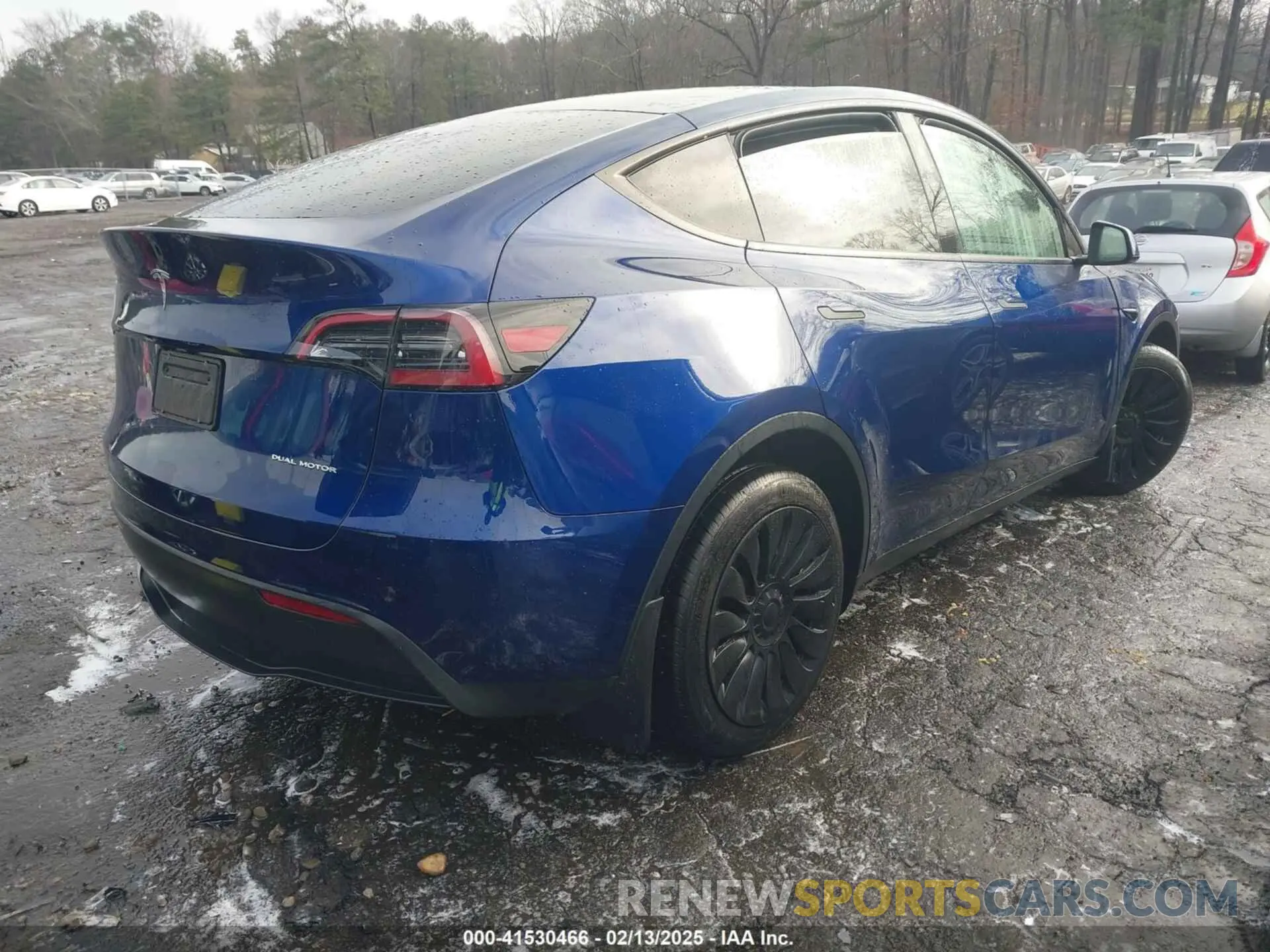 4 fotografías del automóvil dañado 7SAYGDEE1RA319271 TESLA MODEL Y 2024