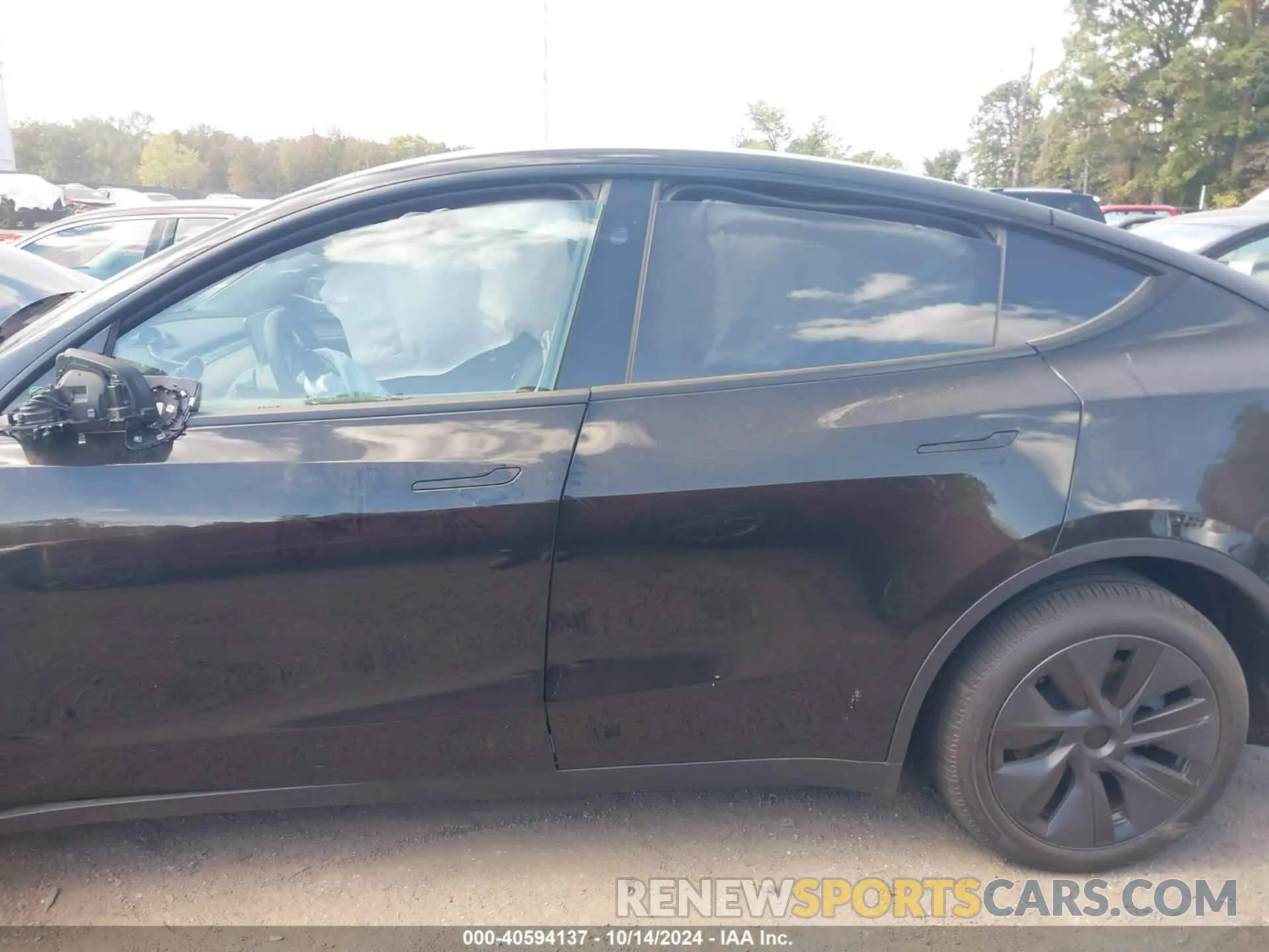 13 fotografías del automóvil dañado 7SAYGDEE1RA322705 TESLA MODEL Y 2024