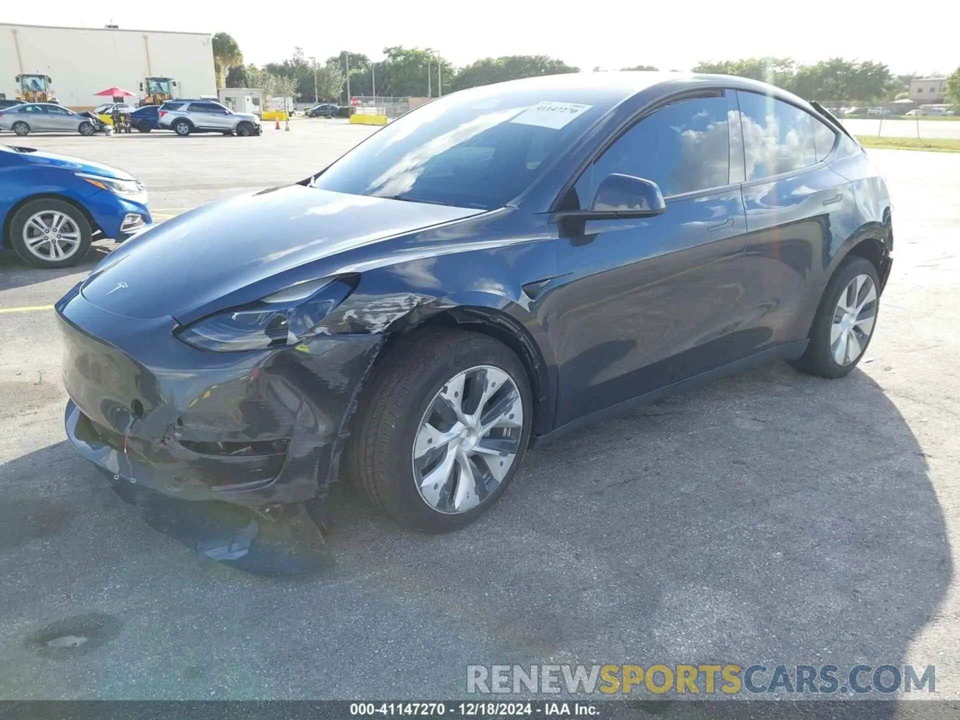 2 fotografías del automóvil dañado 7SAYGDEE1RF035089 TESLA MODEL Y 2024