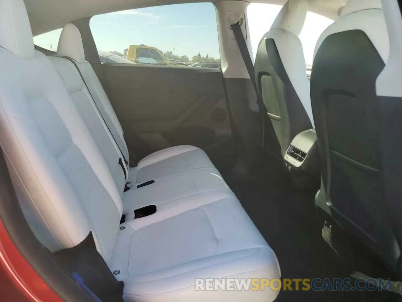 11 fotografías del automóvil dañado 7SAYGDEE1RF063488 TESLA MODEL Y 2024