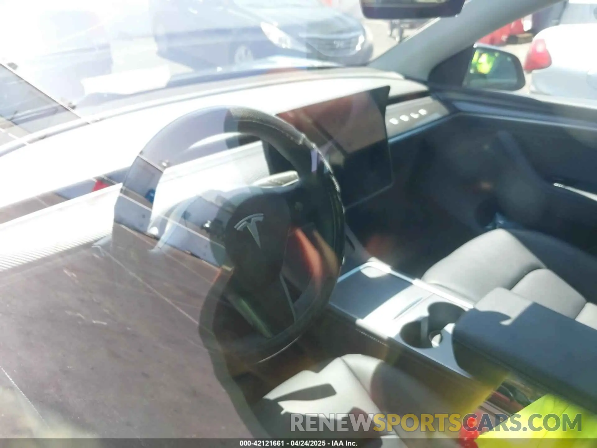 14 fotografías del automóvil dañado 7SAYGDEE1RF067024 TESLA MODEL Y 2024