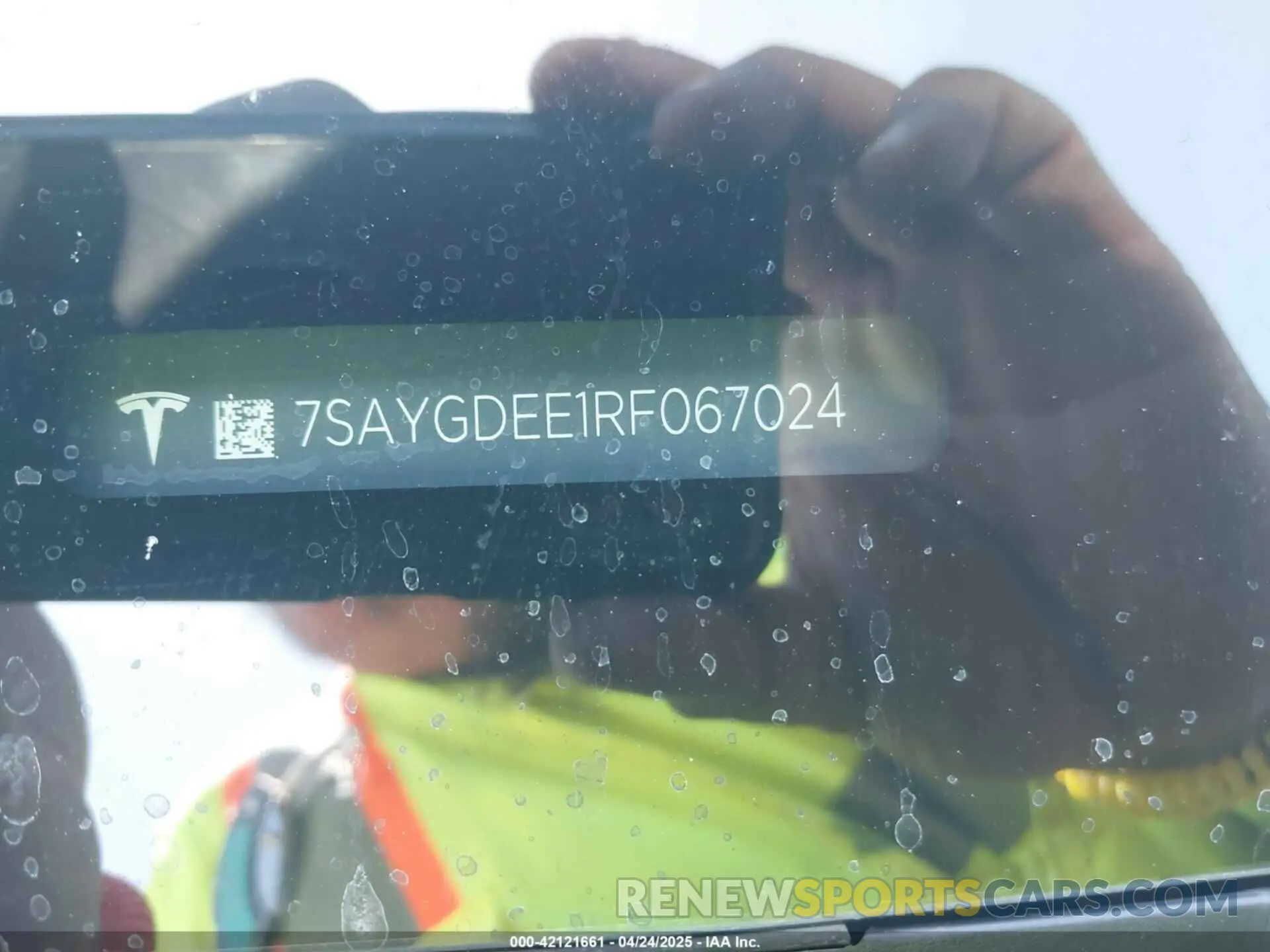 9 fotografías del automóvil dañado 7SAYGDEE1RF067024 TESLA MODEL Y 2024