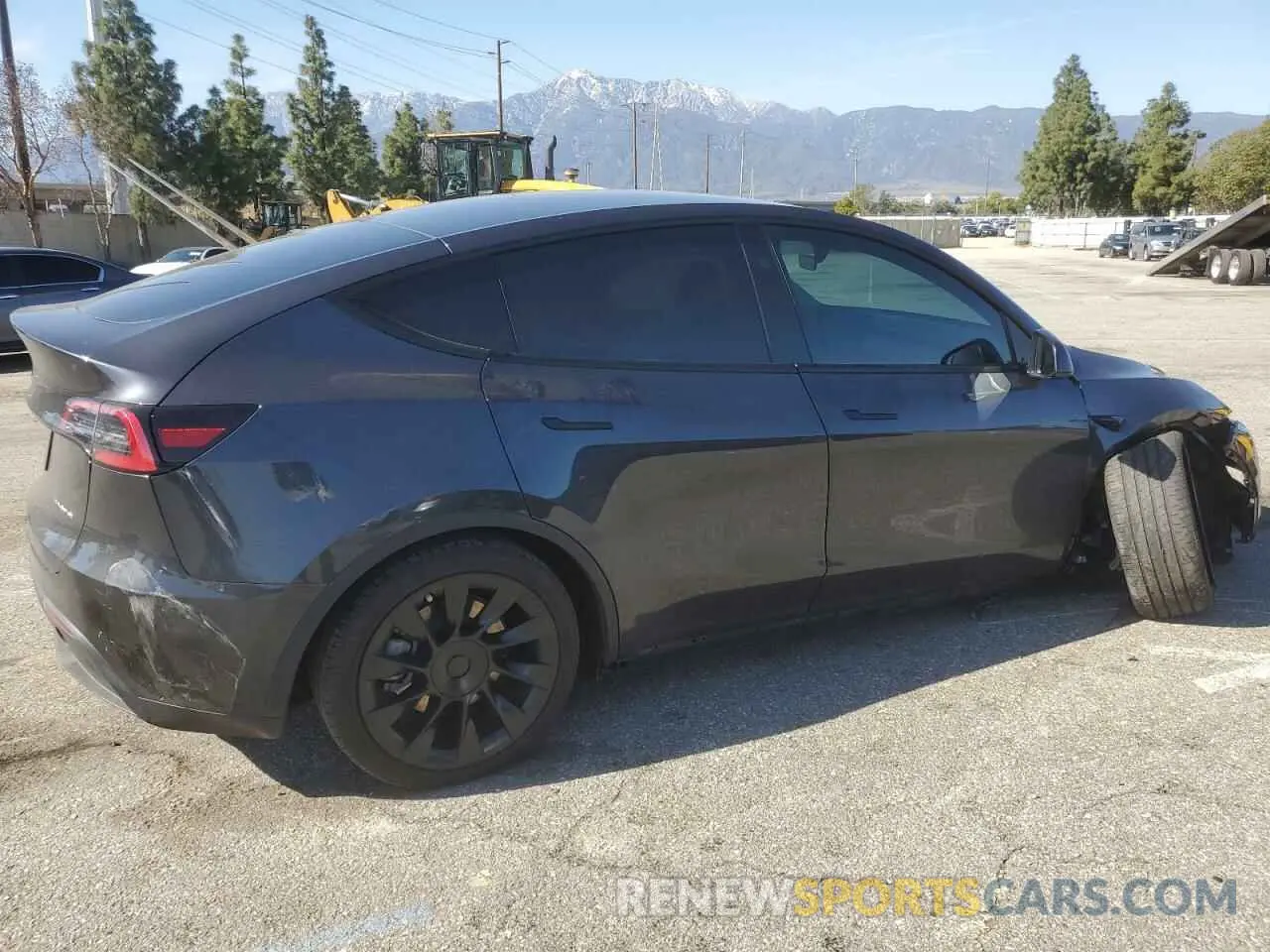 3 fotografías del automóvil dañado 7SAYGDEE1RF070313 TESLA MODEL Y 2024