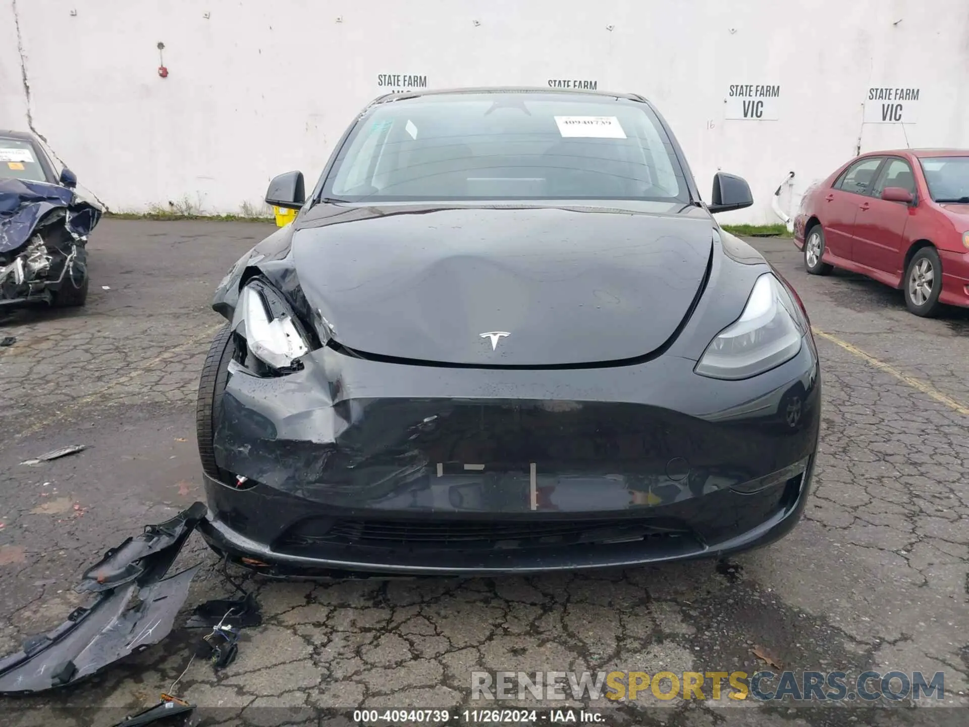12 fotografías del automóvil dañado 7SAYGDEE1RF102483 TESLA MODEL Y 2024