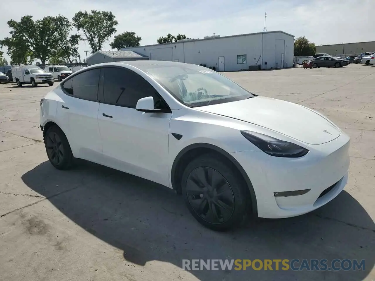 4 fotografías del automóvil dañado 7SAYGDEE1RF152168 TESLA MODEL Y 2024