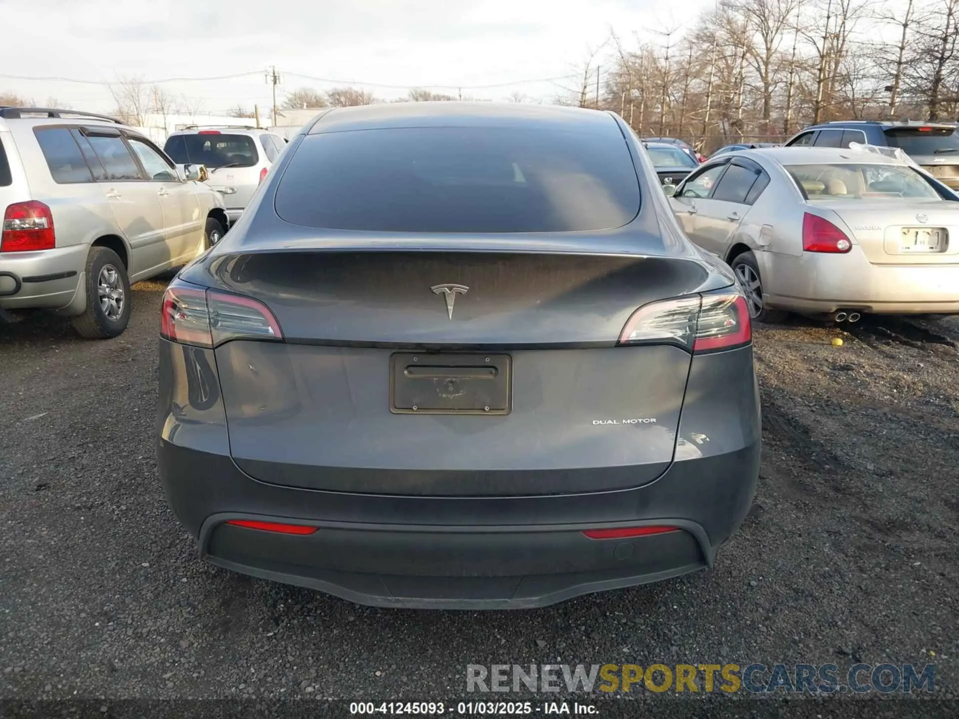 15 fotografías del automóvil dañado 7SAYGDEE2RA217008 TESLA MODEL Y 2024