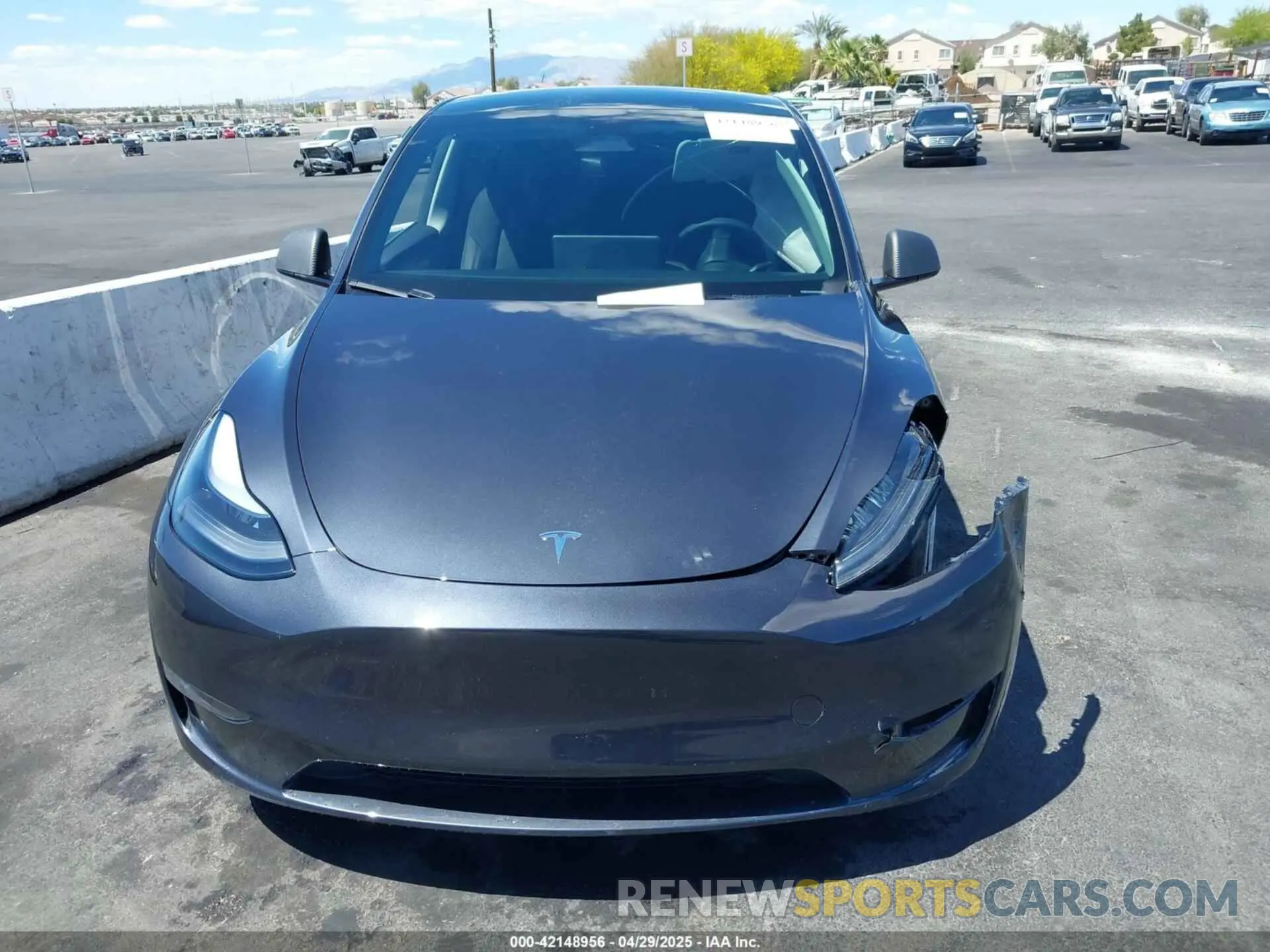 18 fotografías del automóvil dañado 7SAYGDEE2RA233855 TESLA MODEL Y 2024