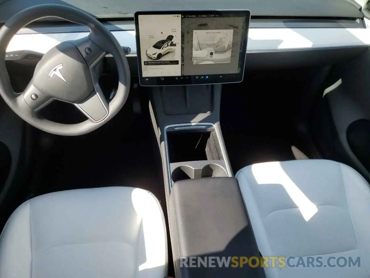 8 fotografías del automóvil dañado 7SAYGDEE2RA265477 TESLA MODEL Y 2024