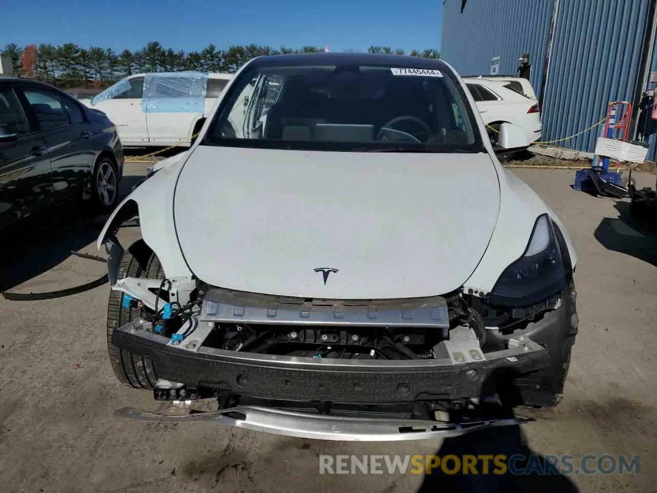 5 fotografías del automóvil dañado 7SAYGDEE2RA270940 TESLA MODEL Y 2024