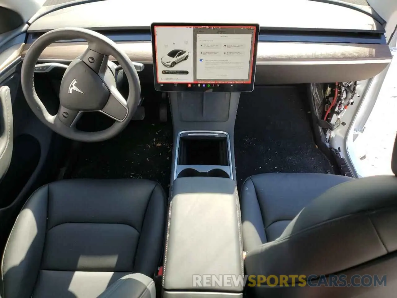 8 fotografías del automóvil dañado 7SAYGDEE2RA270940 TESLA MODEL Y 2024