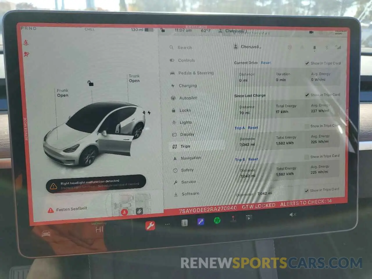 9 fotografías del automóvil dañado 7SAYGDEE2RA270940 TESLA MODEL Y 2024