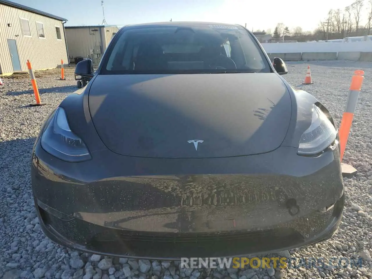 5 fotografías del automóvil dañado 7SAYGDEE2RA274700 TESLA MODEL Y 2024