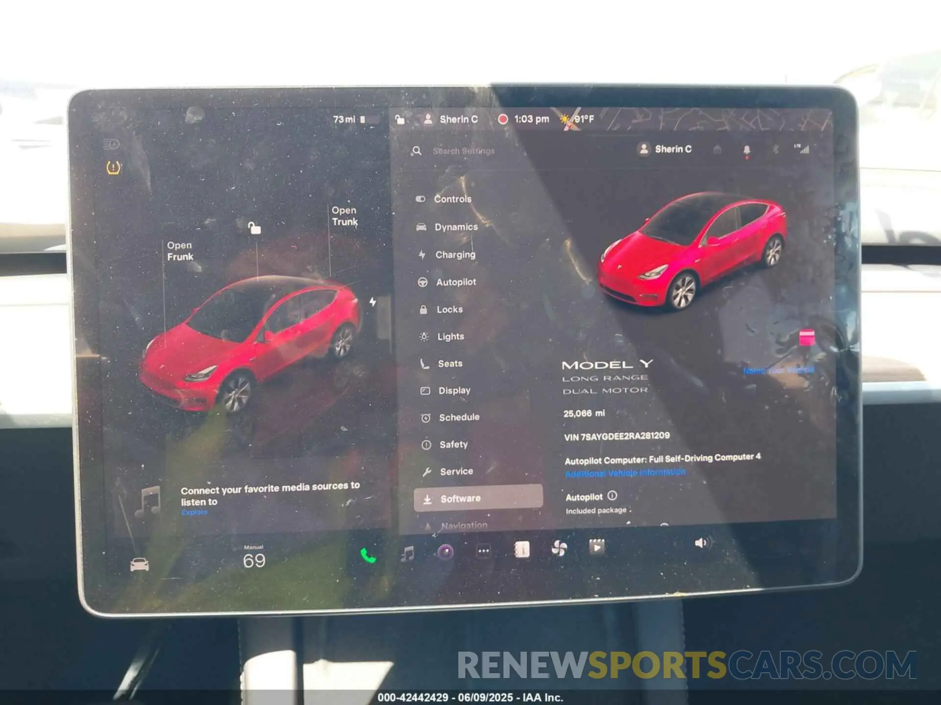 17 fotografías del automóvil dañado 7SAYGDEE2RA281209 TESLA MODEL Y 2024