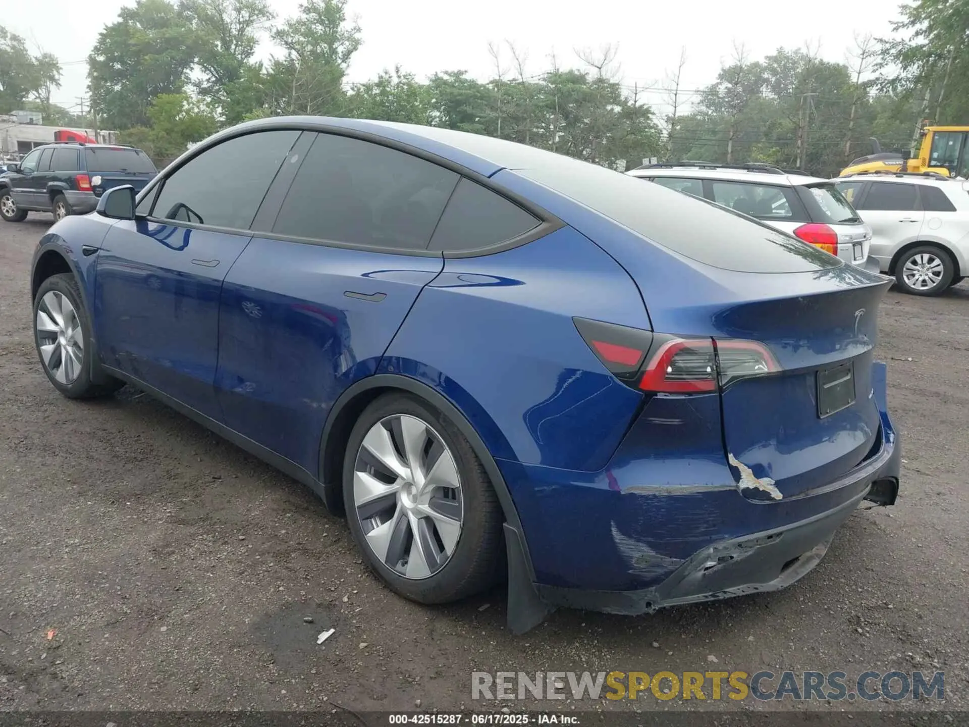 3 fotografías del automóvil dañado 7SAYGDEE2RA287463 TESLA MODEL Y 2024
